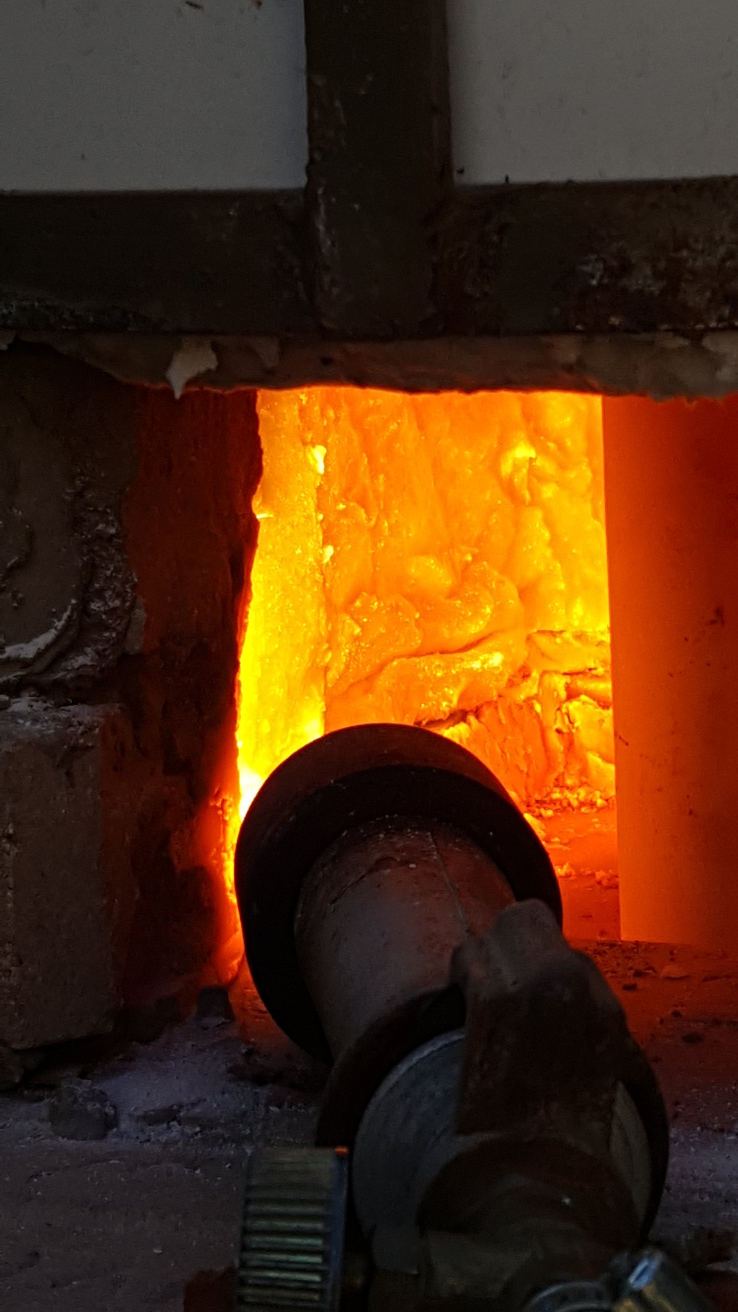 David Bowie - Edition n15 - The Man Who Fell To Earth Raku Ceramic Mask Sculpture