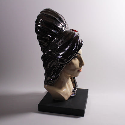 Amy Winehouse - Painted and Glazed sculpture Edition n 3