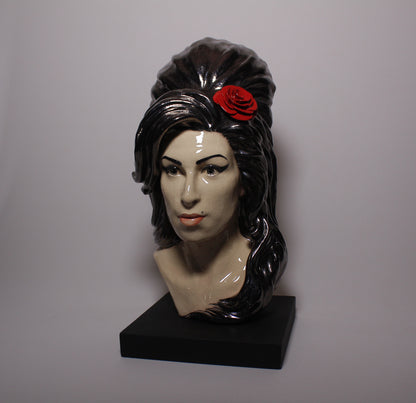 Amy Winehouse - Painted and Glazed sculpture Edition n 3