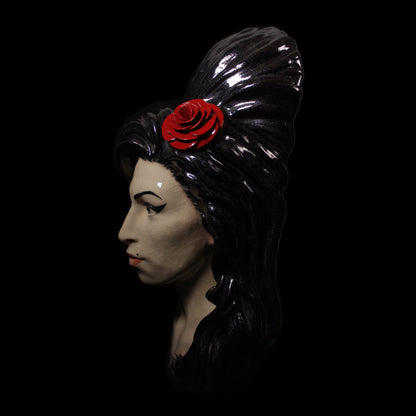 Amy Winehouse - Painted and Glazed sculpture Edition n 3