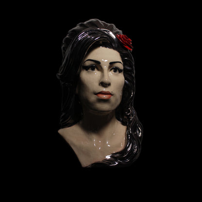 Amy Winehouse - Painted and Glazed sculpture Edition n 3