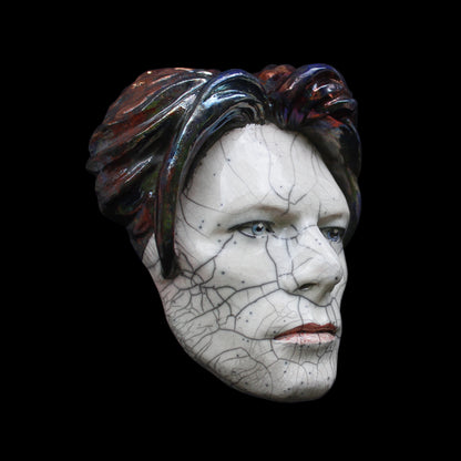 David Bowie - Edition n15 - The Man Who Fell To Earth Raku Ceramic Mask Sculpture