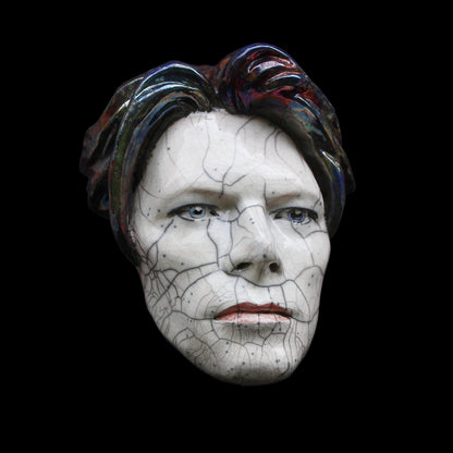 David Bowie - Edition n15 - The Man Who Fell To Earth Raku Ceramic Mask Sculpture