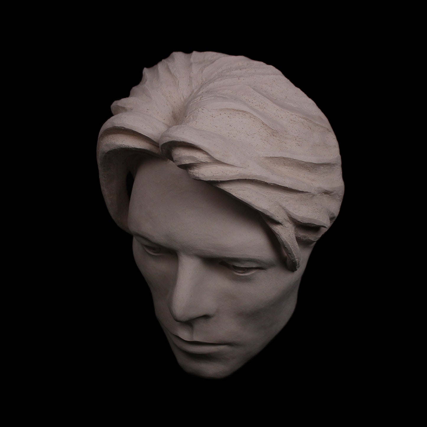 David Bowie - The Man Who Fell To Earth Mask Sculpture